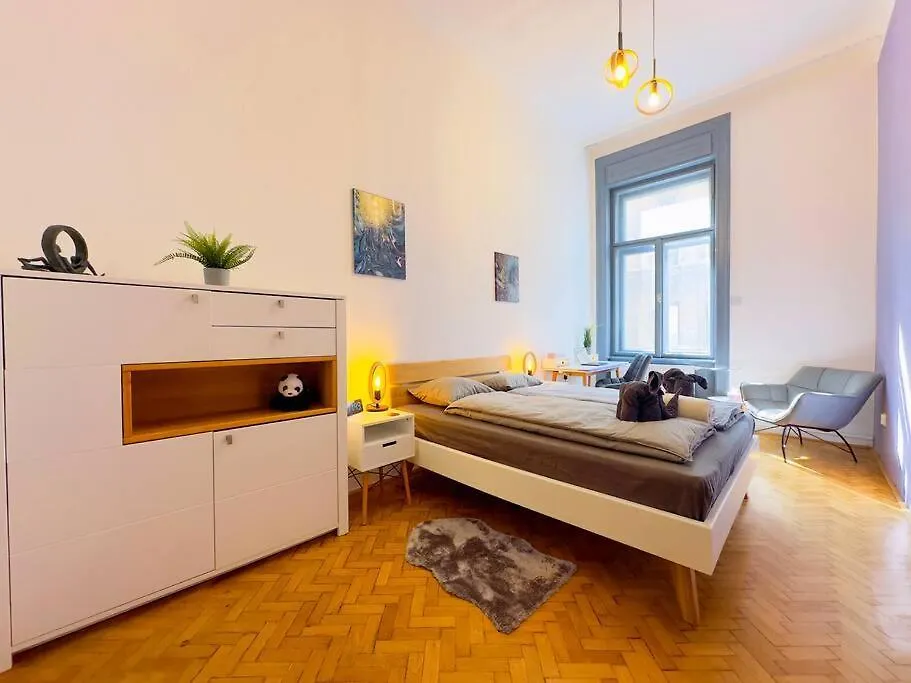 Apartmán New! Huge Luxury 5Br Condo In Central Budapest - Rose House Maďarsko